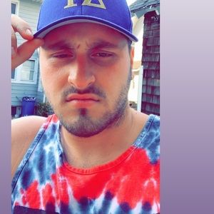 Meet your Posher, Eric